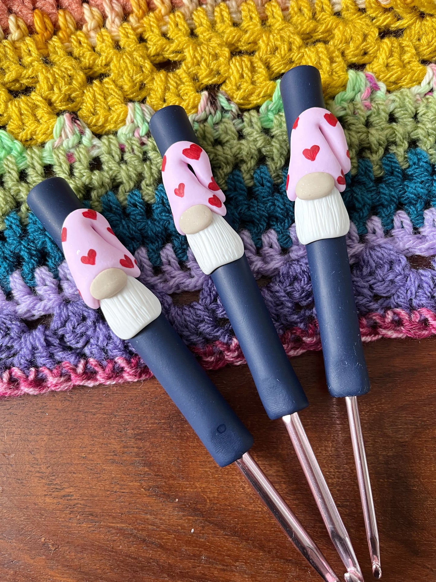 Pink heart gnome crochet hook, polymer clay pastel crochet hooks, gonk crochet hooks