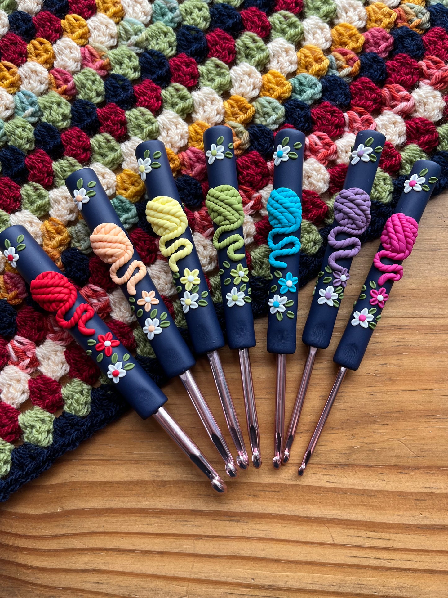 Rainbow yarn ball crochet hook, polymer clay crochet hooks, yarn lover, gift for her, choose your colour