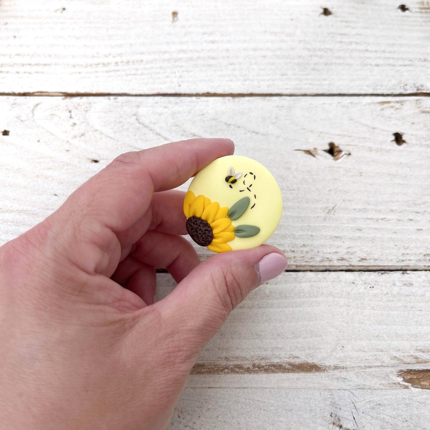 Lemon Sunflower needle minder, needle keeper, magnetic needle holder, flower magnet, pin cushion, cross stitcher