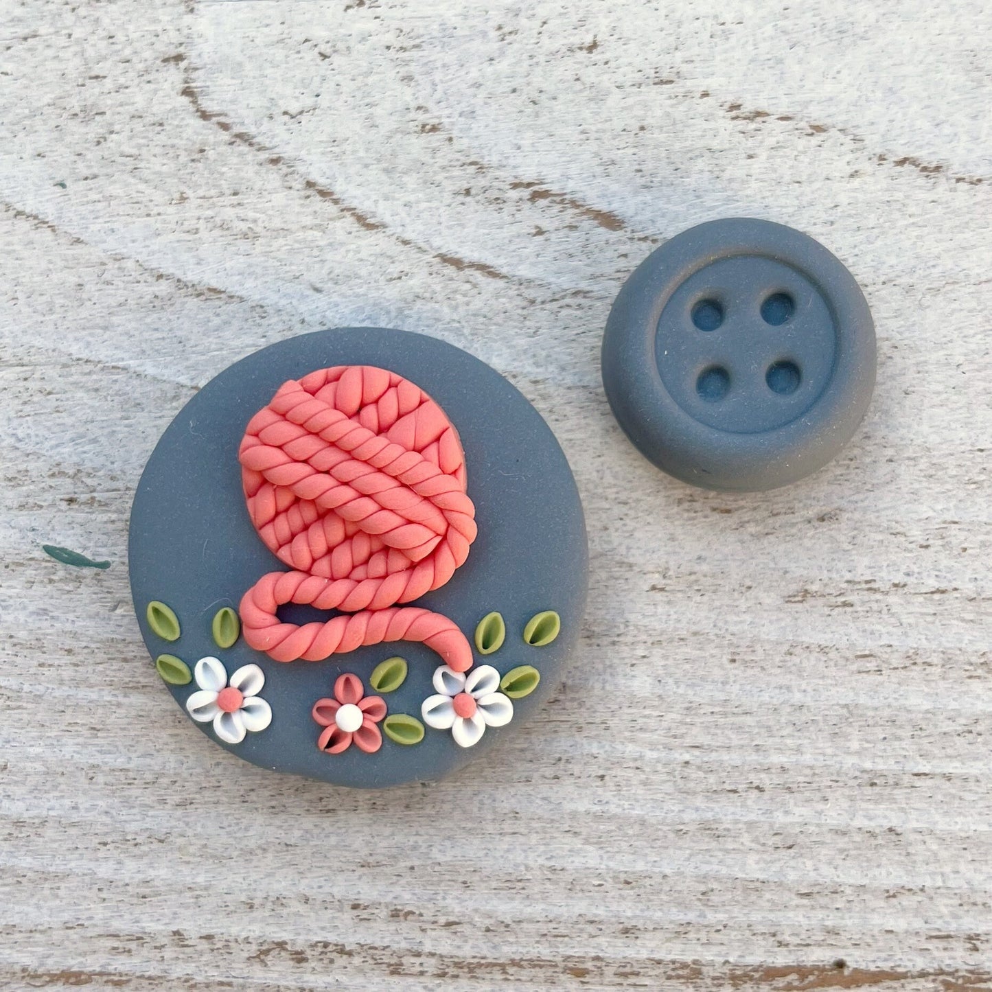 Grapefruit yarn ball magnetic needle minder, sewing magnets for cross stitch and embroidery